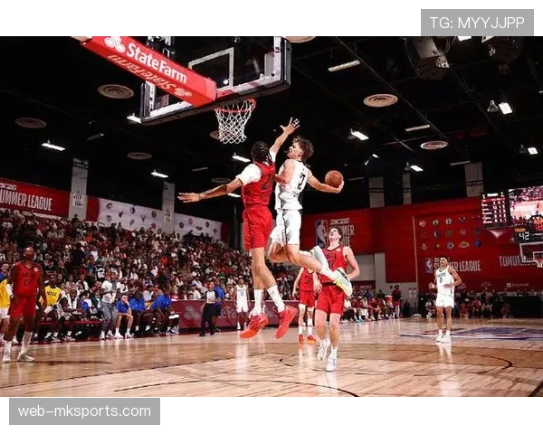 公牛主场力克步行者，将对手三分命中率压制在30%以下